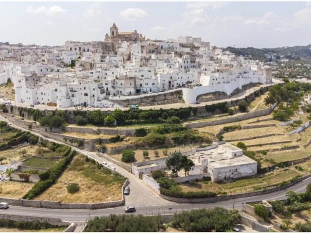 Italy property for sale in Apulia, Ostuni
