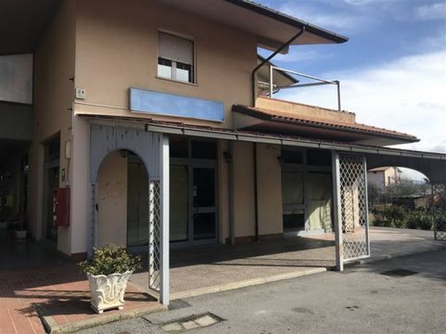 Castiglione del Lago Commercial for rent