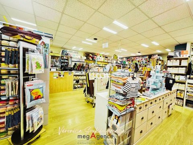 Vire-Normandie Commercial for rent