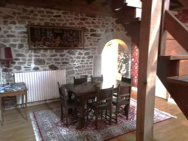 Val-Couesnon Commercial for rent