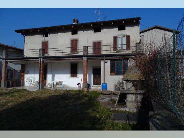 Italy property for sale in Lombardy, Paratico