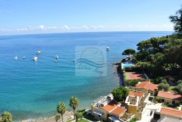 Italia en venta en Liguria, Bordighera